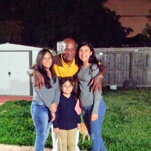 Meet your Posher, Luis